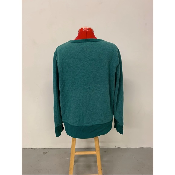 Crew neck sweatshirt! - Picture 3 of 4